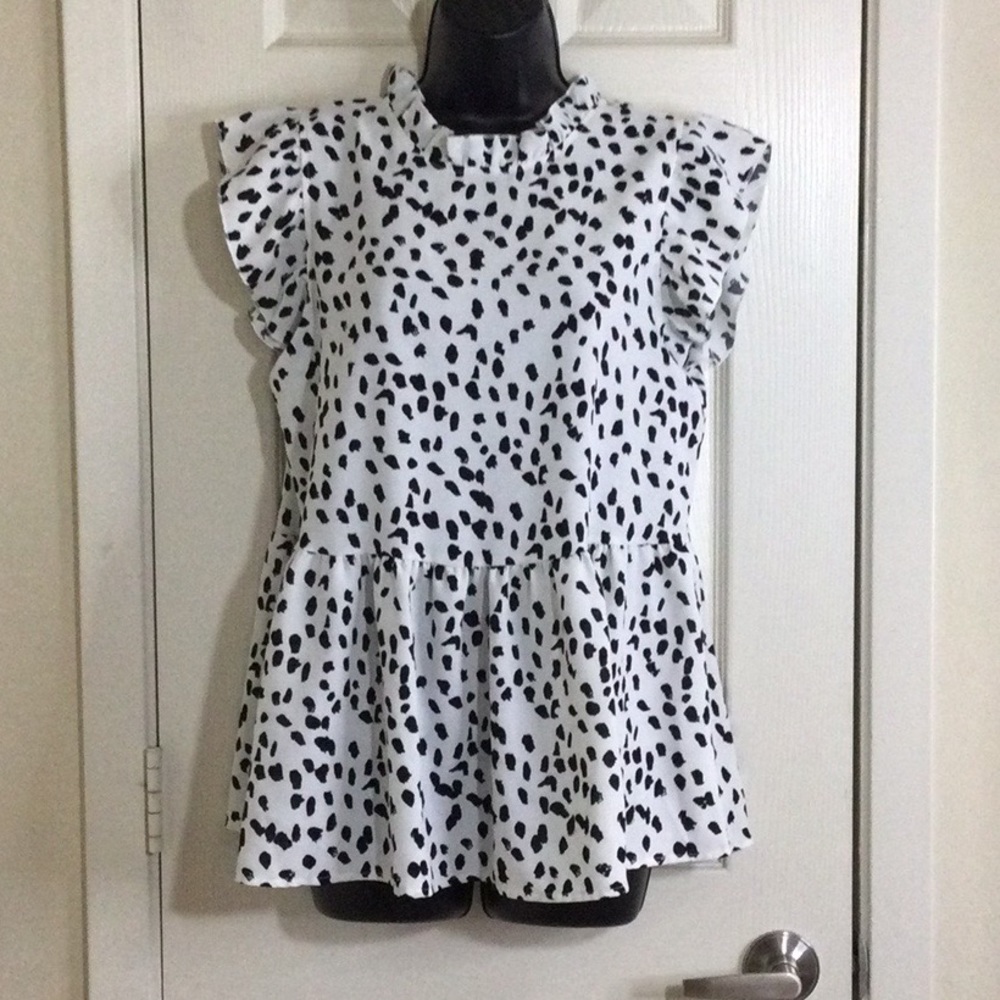 Angashion Blouse Size Medium